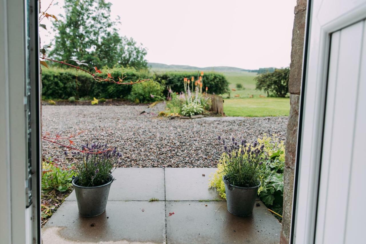 Incheoch Farm Cottage Kilry Экстерьер фото